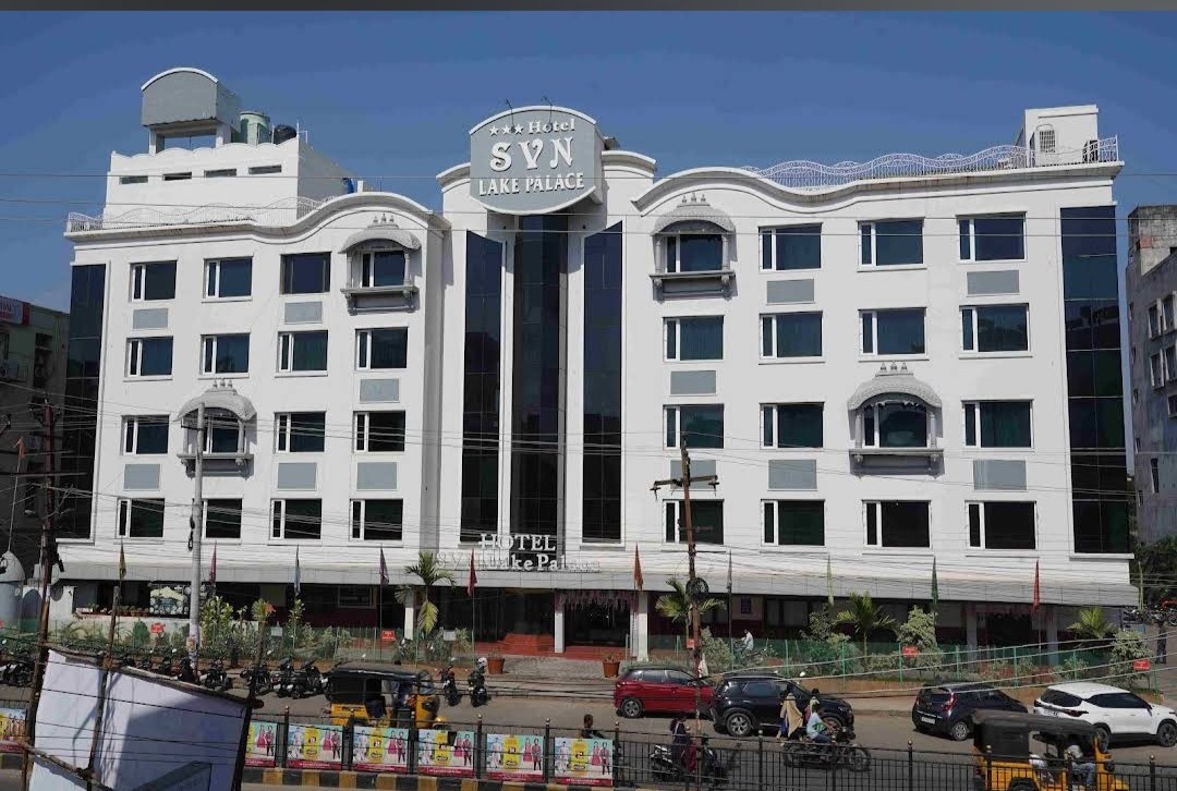 Hotel SVN Lake Palace